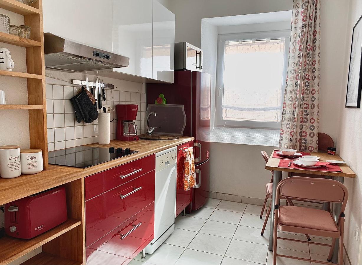 Stay In Aux, Feel At Home ! 2 Room Apartment Central Incl All You Need For 4 Person, 24H Check In, Pkw Parking Only Augsburg Bagian luar foto
