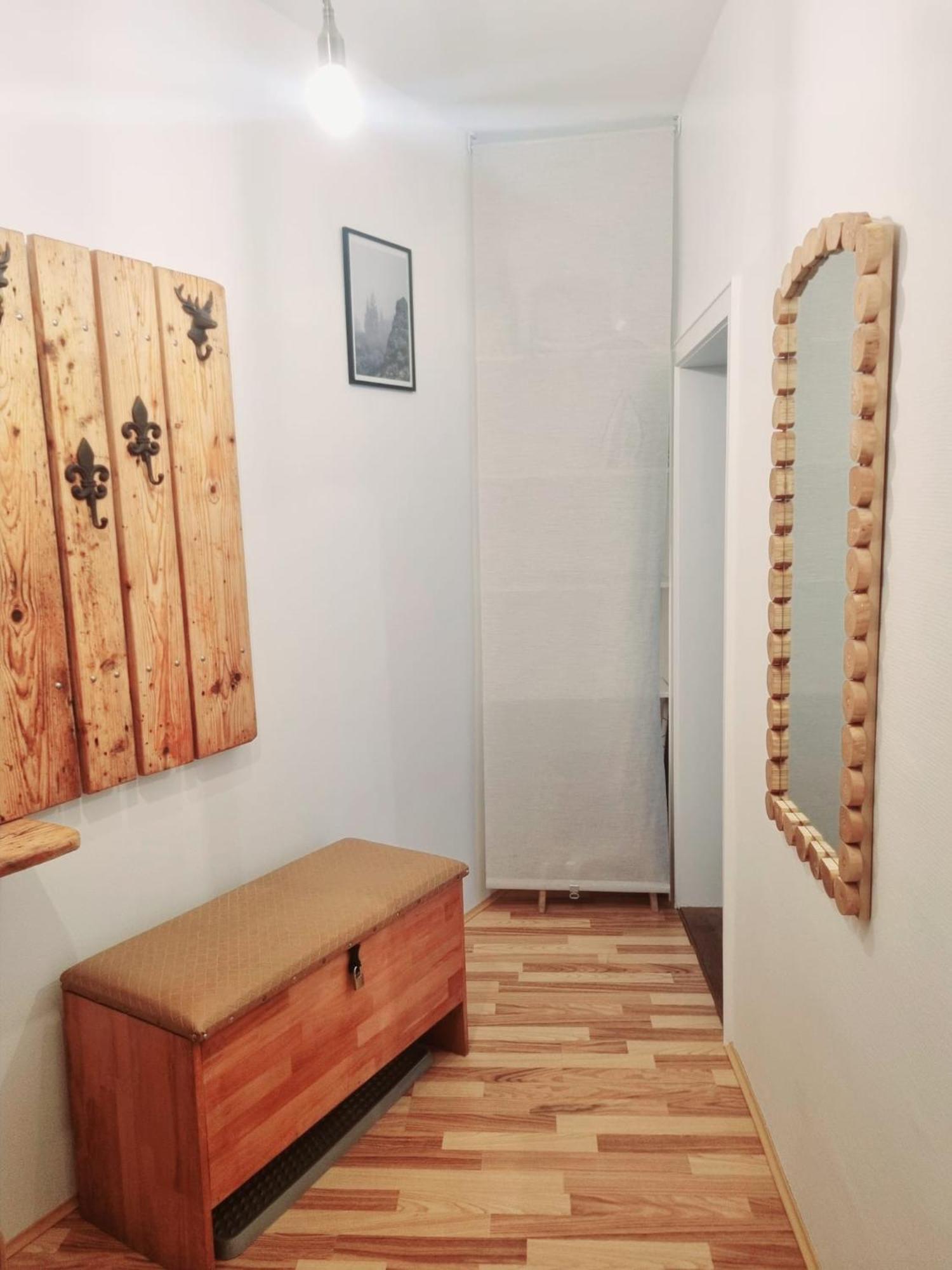 Stay In Aux, Feel At Home ! 2 Room Apartment Central Incl All You Need For 4 Person, 24H Check In, Pkw Parking Only Augsburg Bagian luar foto